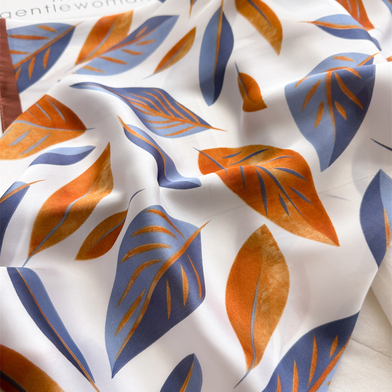 Luxe Merk Print 70 Cm Vierkant - Luxury Bags Sales recensie en prijs
